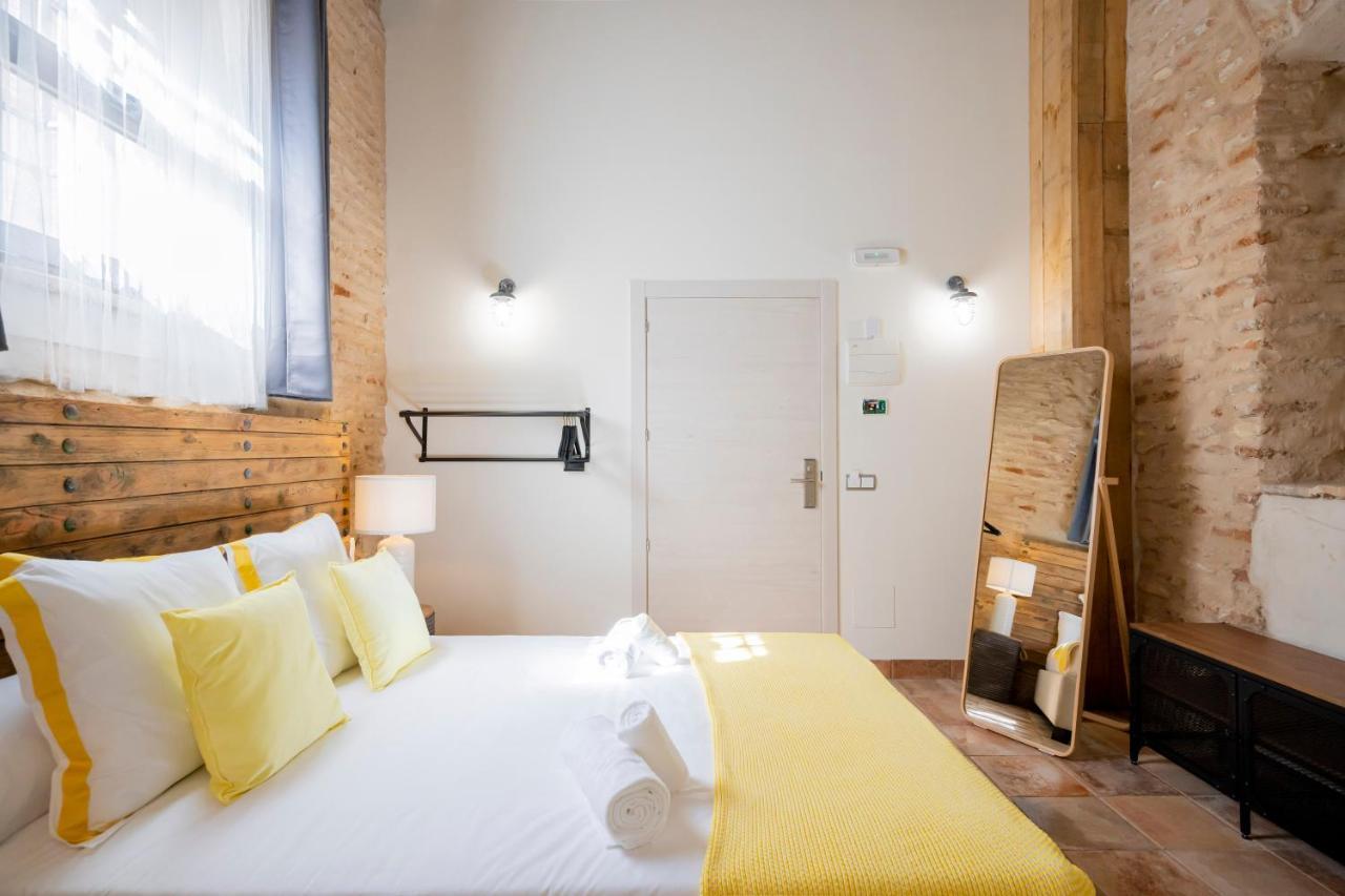 Dobo Azacanes Hostal Toledo Exterior photo