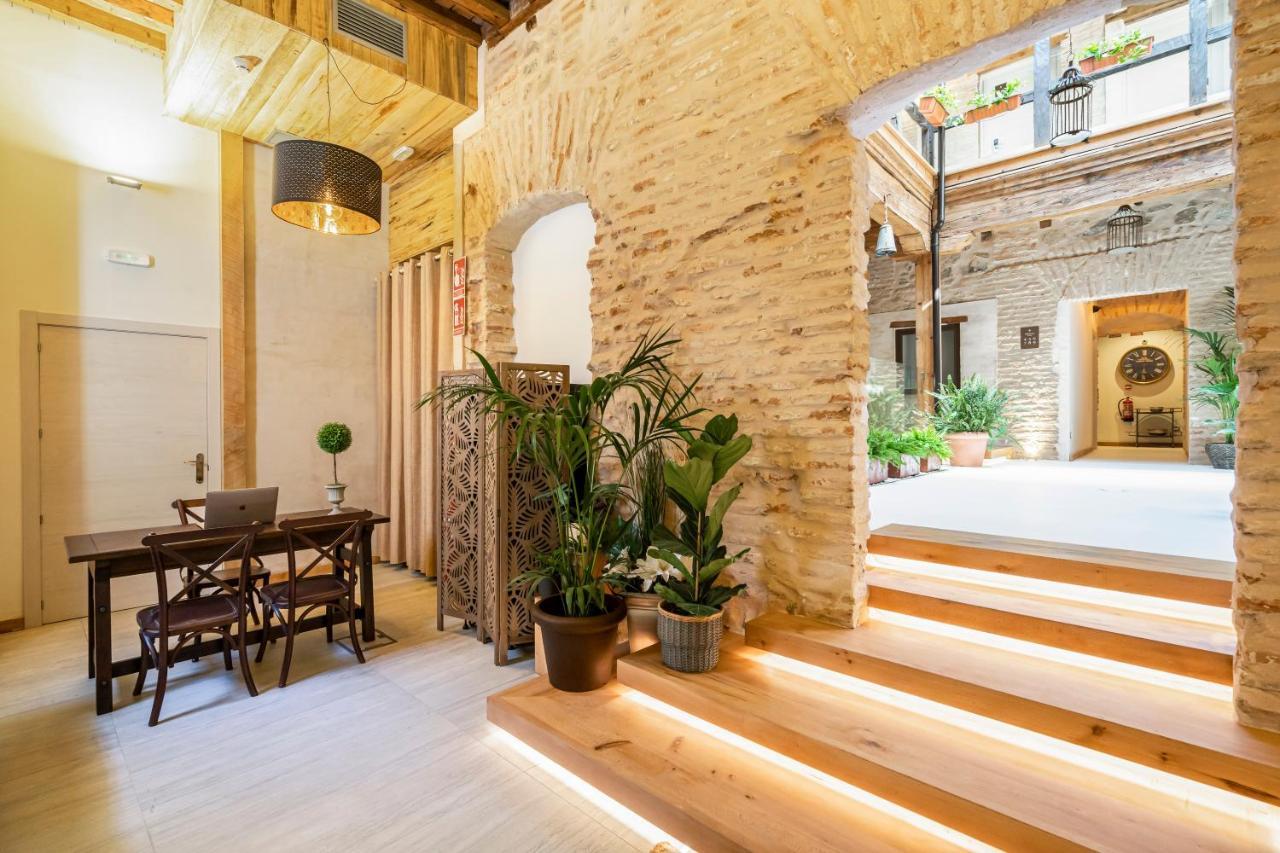 Dobo Azacanes Hostal Toledo Exterior photo